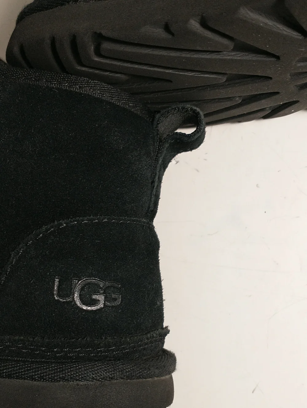 UGG Neumel Chukka Boot, Size 6, Black And Grey, Lugged Sole, Lace Up